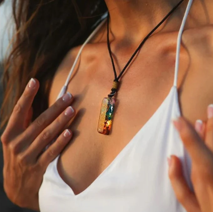 PACK  COLGANTES + PULSERAS  ORGONITA CHAKRAS 7