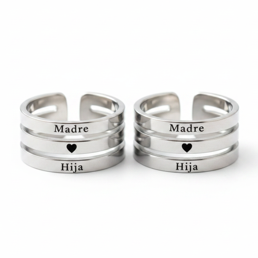 Imagen de anillos Madre Hija sobre fondo blanco