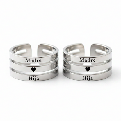 Imagen de anillos Madre Hija sobre fondo blanco